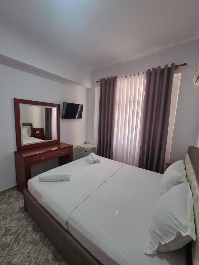 Ideal Apartments & Rooms Sarande Ngoại thất bức ảnh